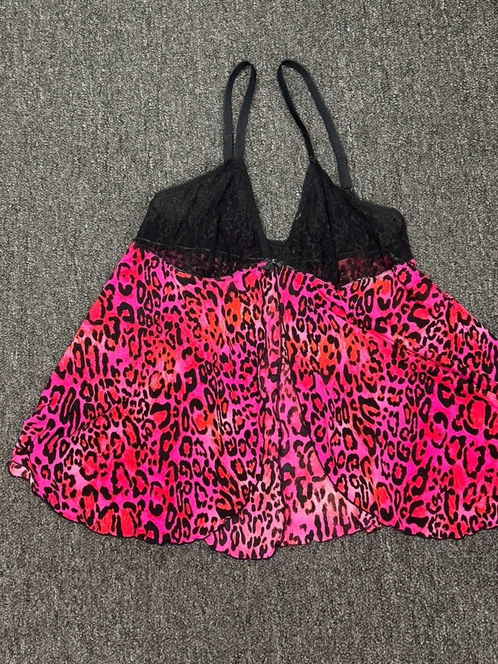 smart & sexy Hot Pink and Black Leopard Lace Camisole